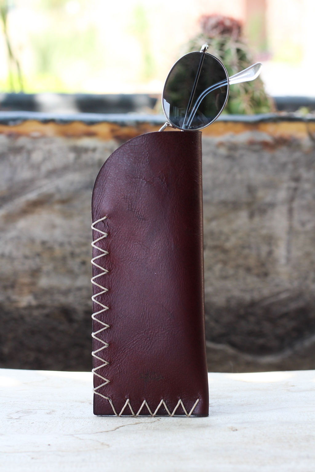 Funda de Lentes — Vino · hilo crudo
